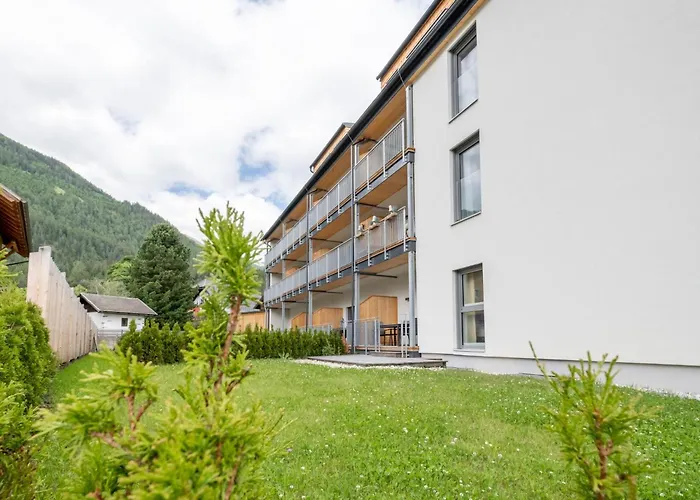 Nature Lungau 2 公寓 *